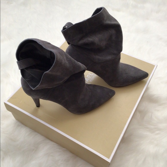 New Michael Kors Boot - Picture 2 of 3